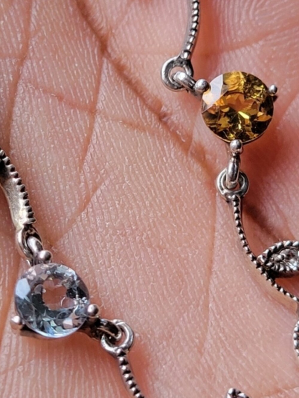 Necklace - Picture 4 of 11